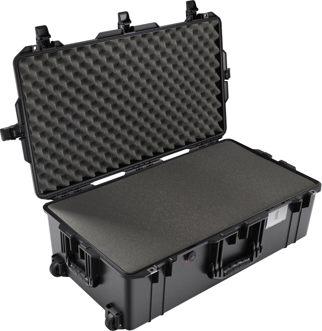 Foam / Black Pelican 1615 Case Closed