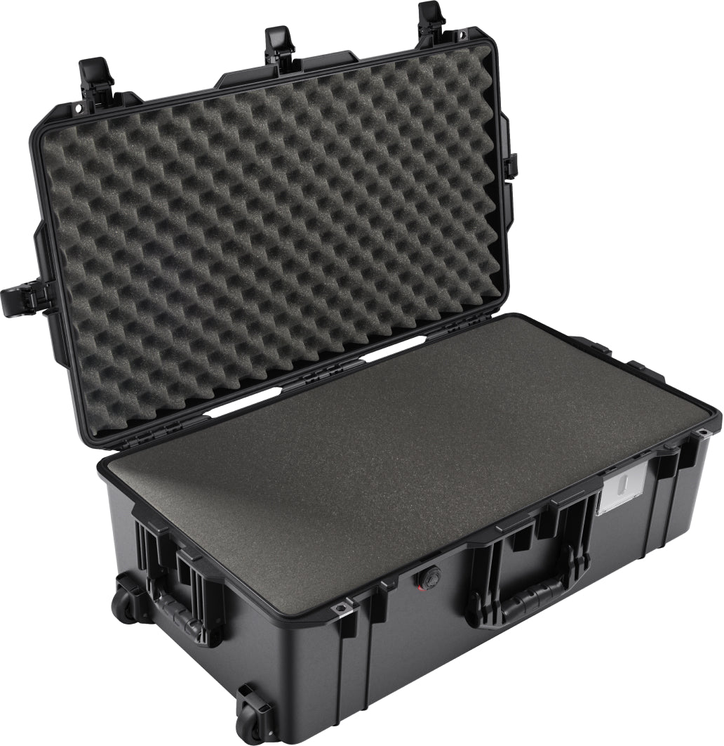 Foam / Black Pelican 1615 Case Closed
