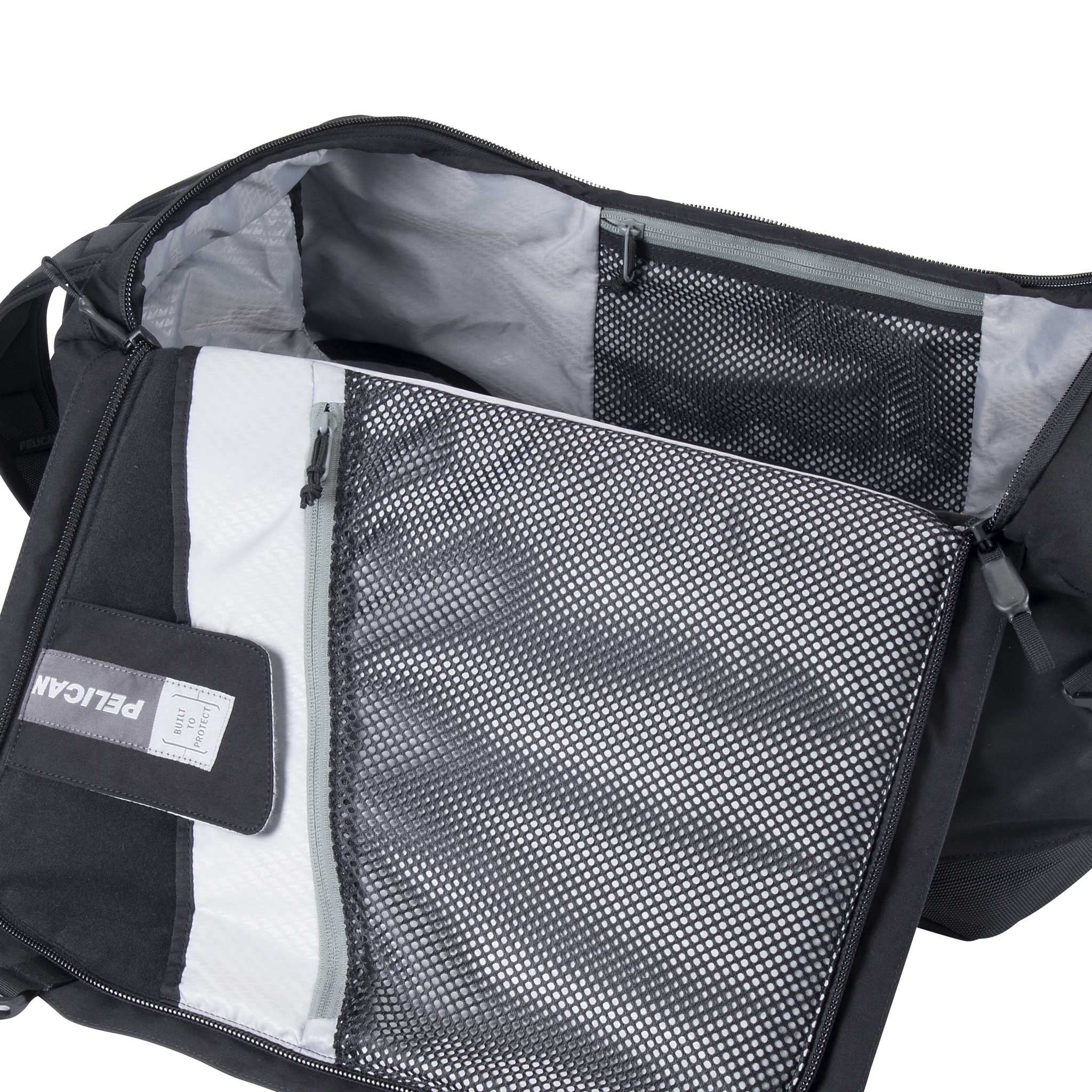 Black Pelican MPD40 Duffel Interior